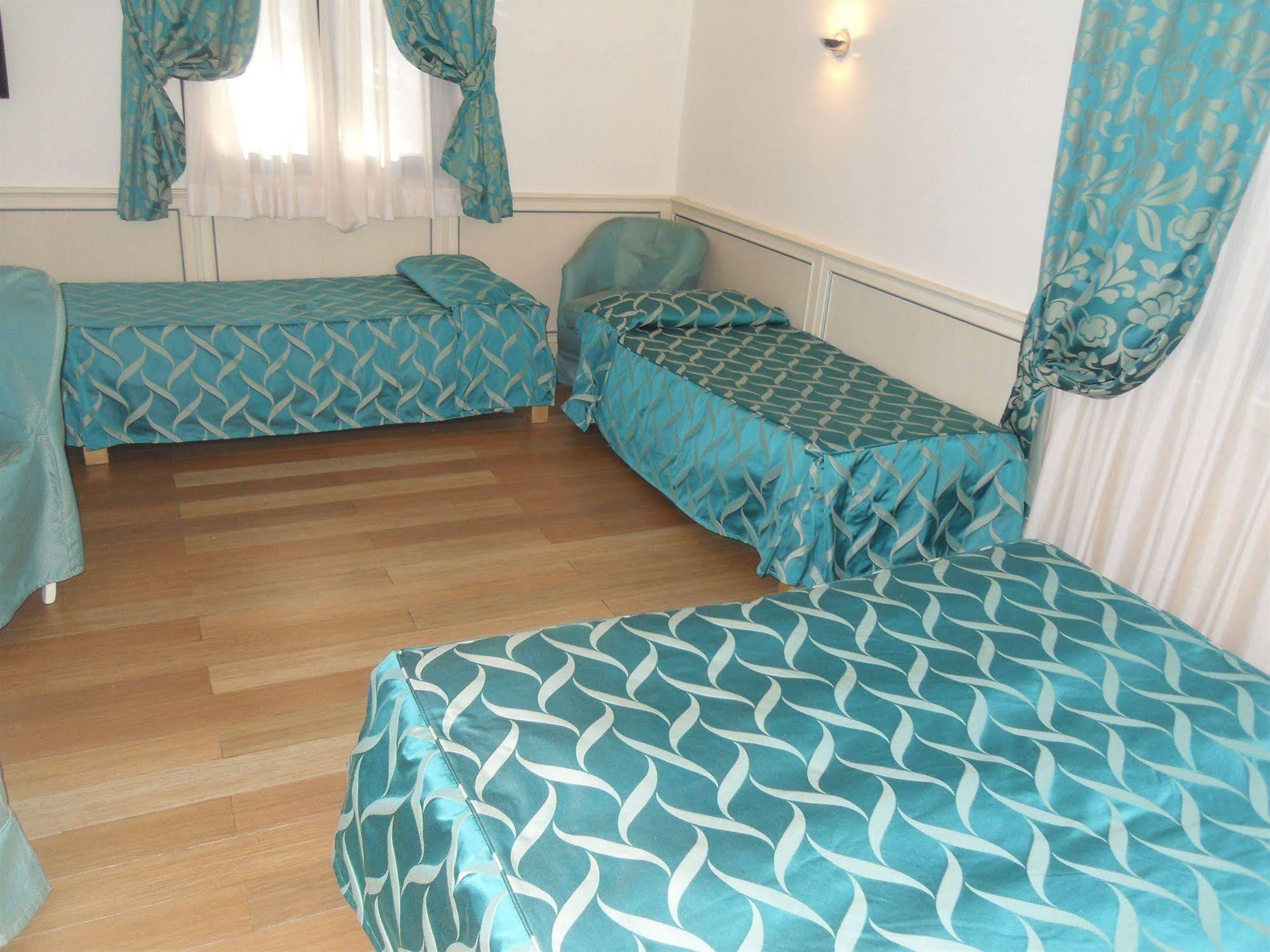 Mancini Park Hotel Rom Eksteriør billede